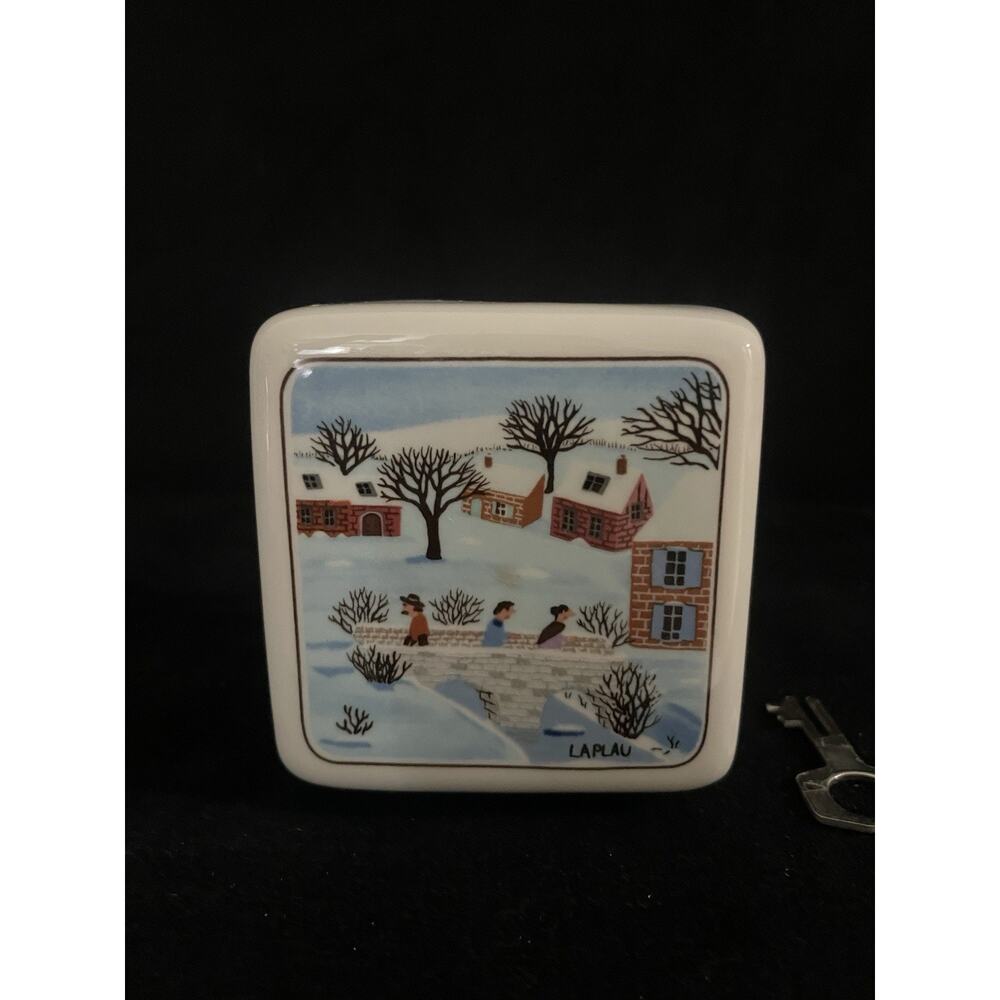 Villeroy And Boch Naïf Christmas Locking Coin Bank With Key